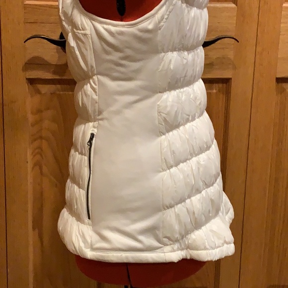 Ladies Tangerine Winter Vest - Picture 2 of 4